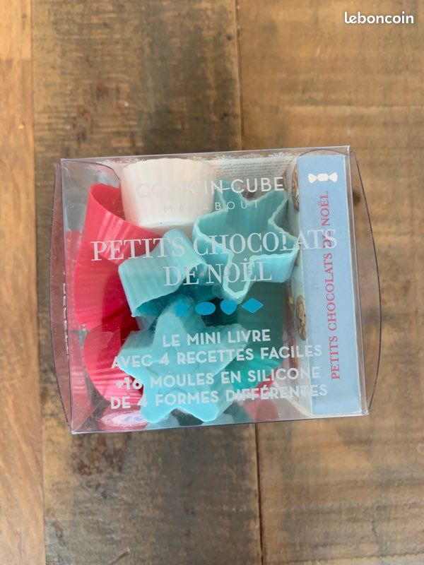 Lot de 16 moules en silicone +mini livre de recettes faciles pour chocolat de Noël (image 5)