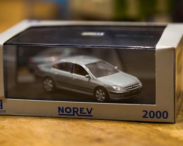 Miniature Peugeot 1/43 607 - Collection