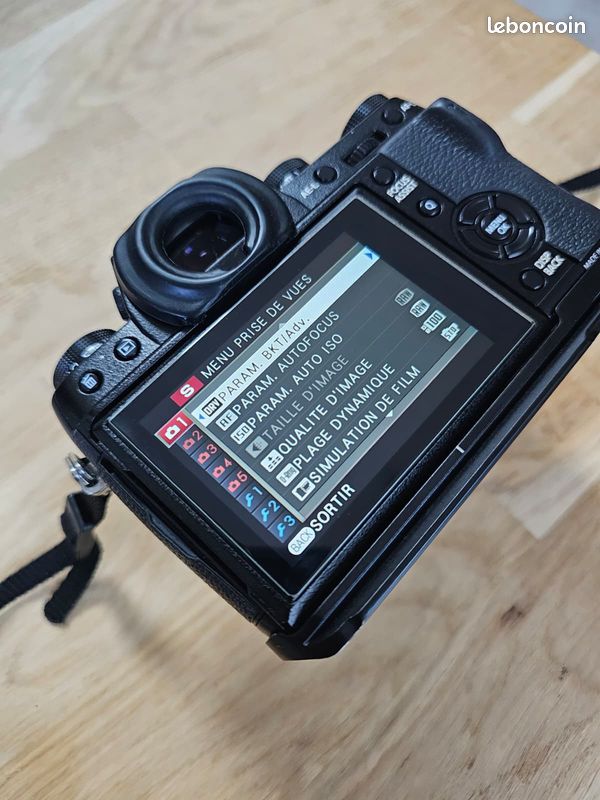 Fujifilm X-T1 + XF 35mm F2 WR + 3 batteries (~600 déclenchements) (image 14)