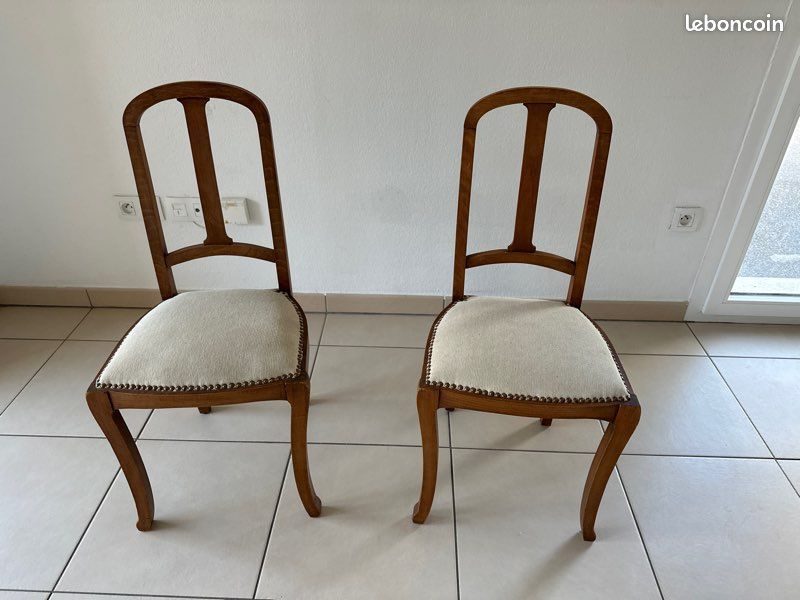 Chaises (image 1)