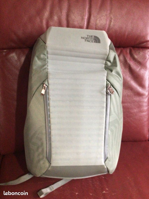 mens north face backpack The North Face Recon Backpack