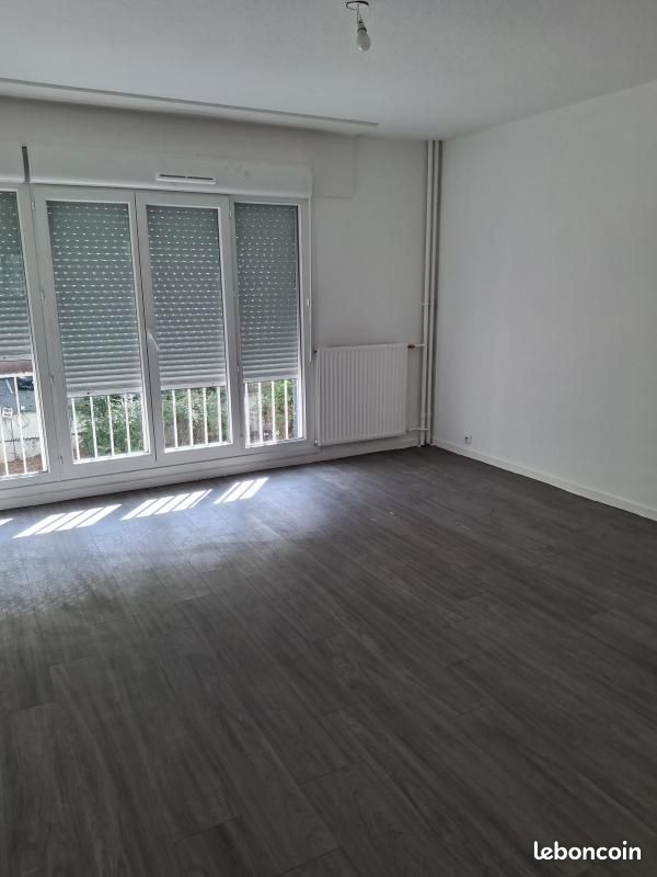 Appartement 3 pièces 77 m² · au Pont-de-Claix · 77 m² · 760 €/mois