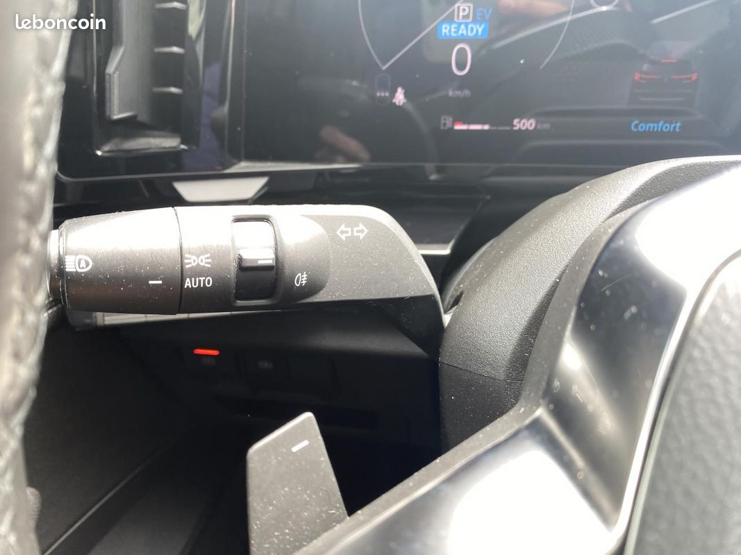 RENAULT AUSTRAL 1.2 E-Tech Hybride - 200 - BVA multi-modes 2023 Techno (image 22)