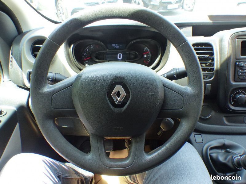 Renault TRAFIC III FG L2H1 1200 1.6 DCI 95CH CONFORT EURO6 (image 26)