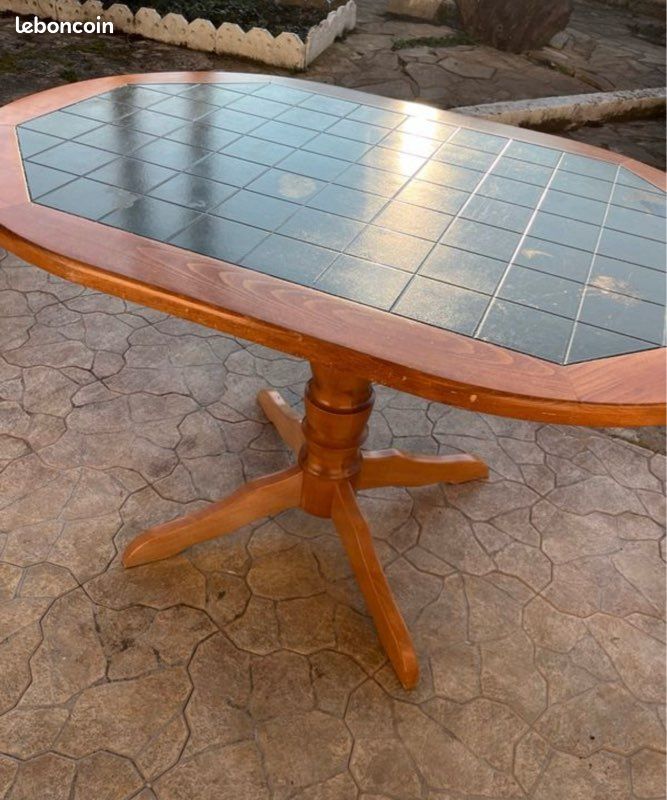 Table (image 1)