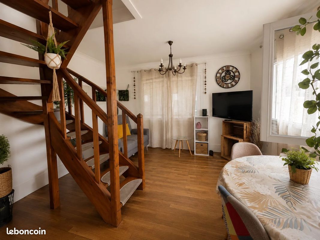 Maison 1 pièce 45 m² · à Sammeron · 45 m² · 820 €/mois