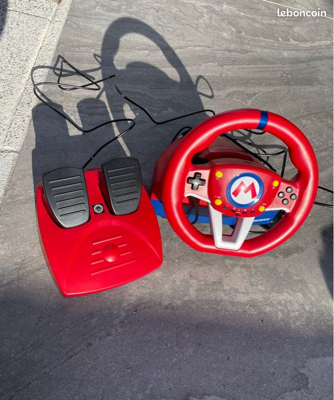 Contrôleur nintendo switch mario kart (image 1)
