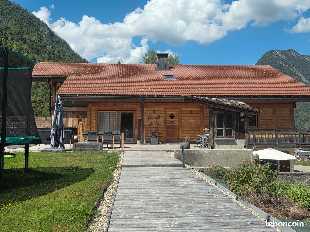 Chalet + 2 studio en location (image 3)
