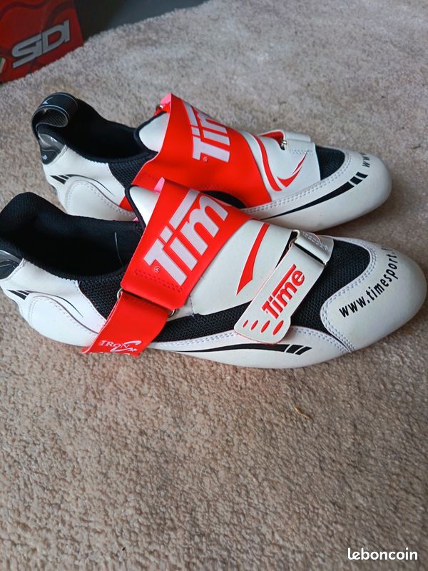 Chaussures Cyclisme Vintage Time Racing - Taille 39 - Cuir Blanc - Excellent état