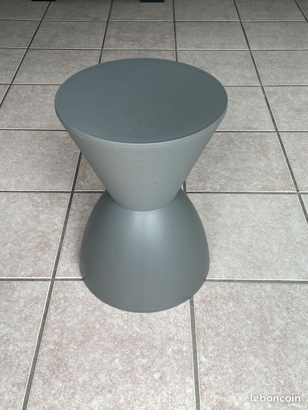 Tabouret kartell (image 1)