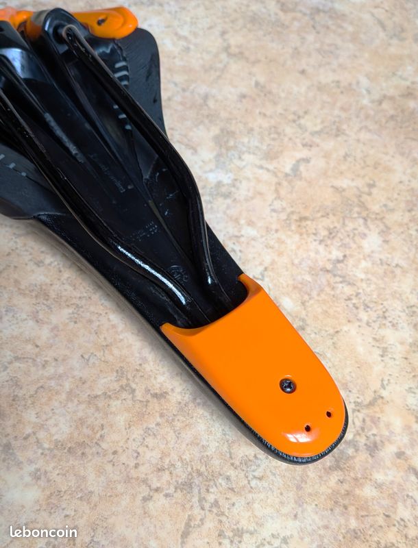 Selle vélo triathlon Fizik Tritone