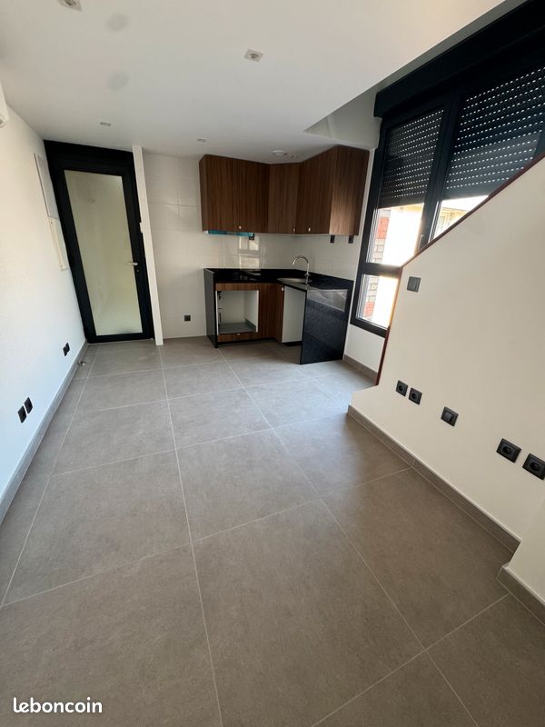 Appartement 1 pièce 22 m² · à Saint-Maur-des-Fossés · 21,7 m² · 950 €/mois