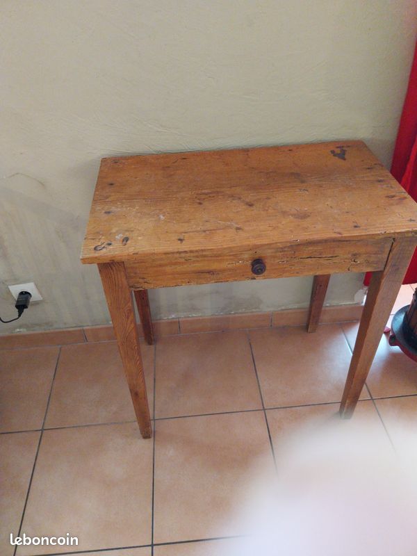 Table bois (image 1)
