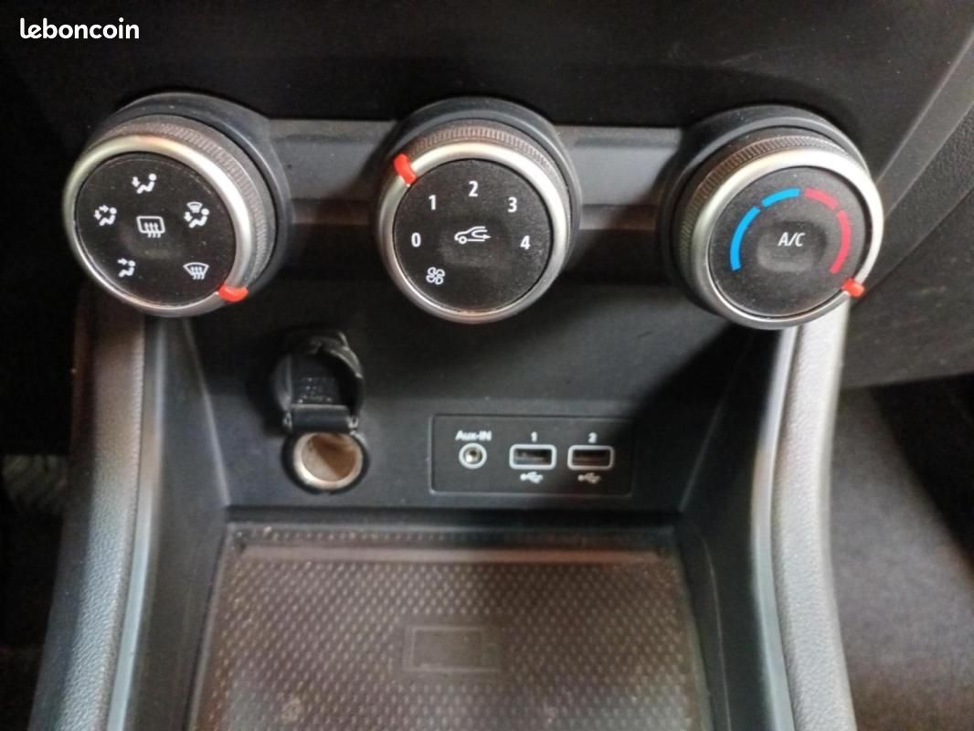 Renault Captur Blue dCi 95 Business (image 17)
