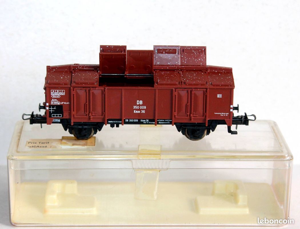 Wagons de marchandises marrons Trix pour modélisme ferroviaire à l'échelle HO