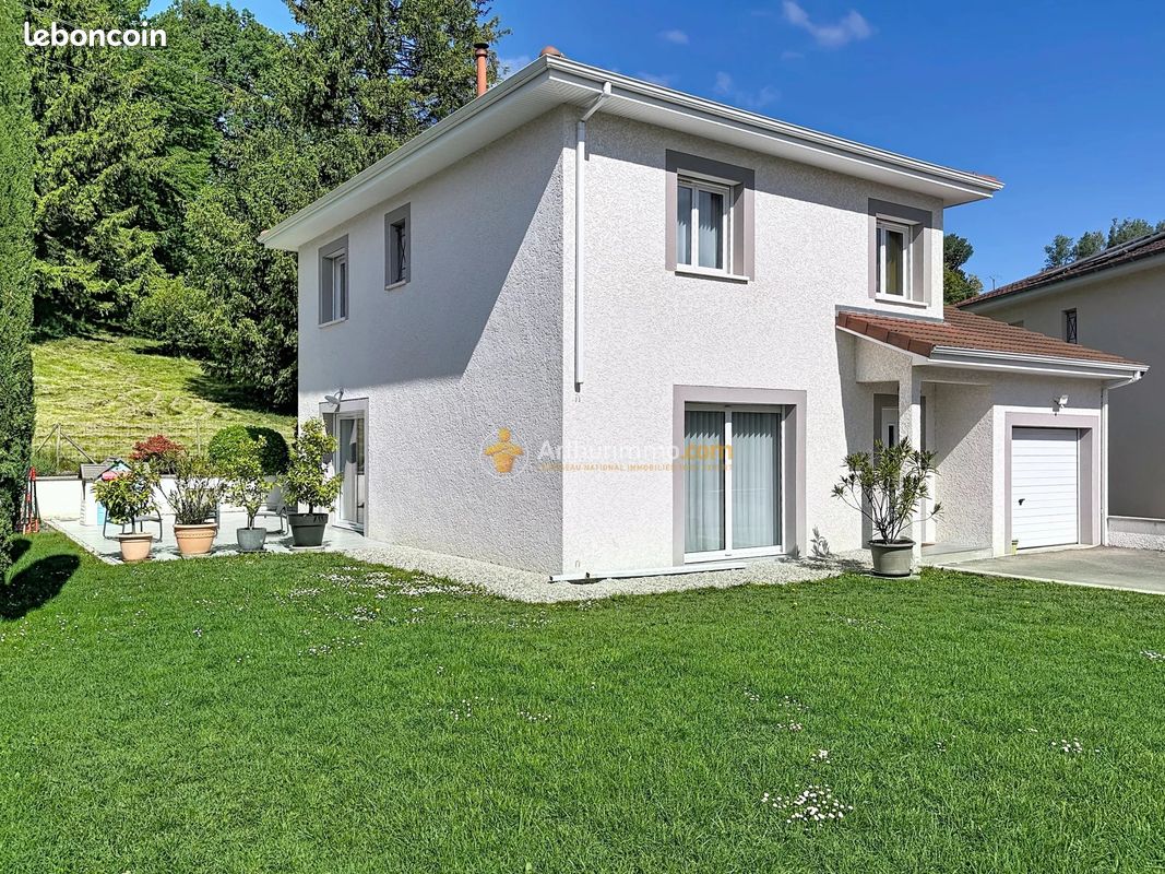 Maison 5 pièces 129 m² · à Bourgoin-Jallieu · 129 m² · 368 000 €