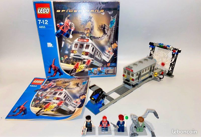 Lego 4855 Spider-Man 2 Spider-Man's Rescue de Train . Complet .Set de collection (image 1)