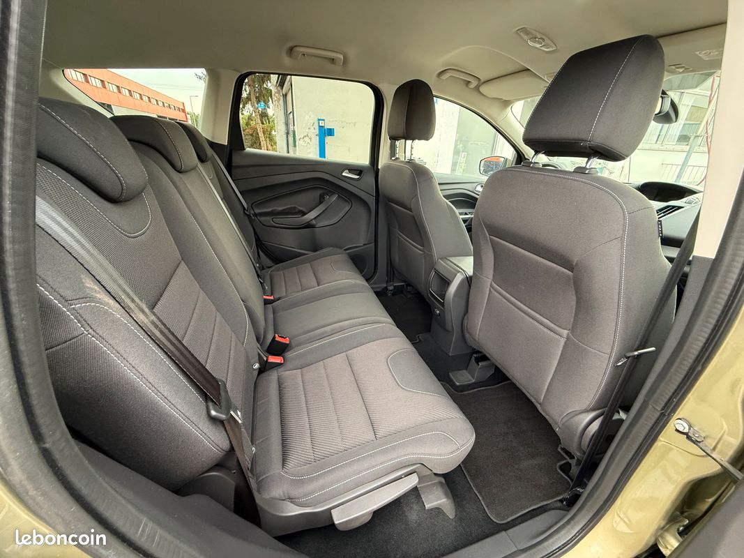 FORD Kuga 1.6 EcoBoost 150ch Stop&Start Business Nav BVM6 1ére MAIN (image 5)
