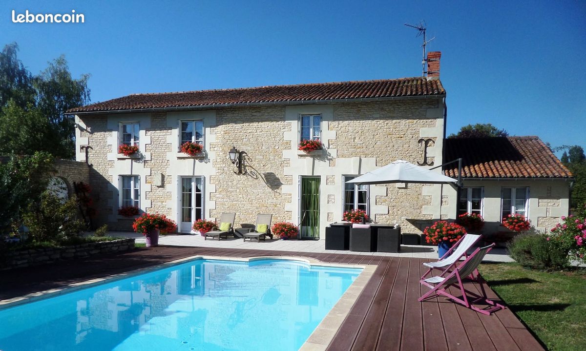 Maison 7 pièces 278 m² · à La Chaussée · 278 m² · 450 000 €