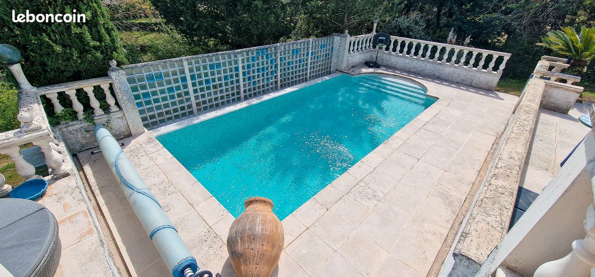 Maison 9 pièces 280 m² · à Peymeinade · 280 m² · 980 000 €