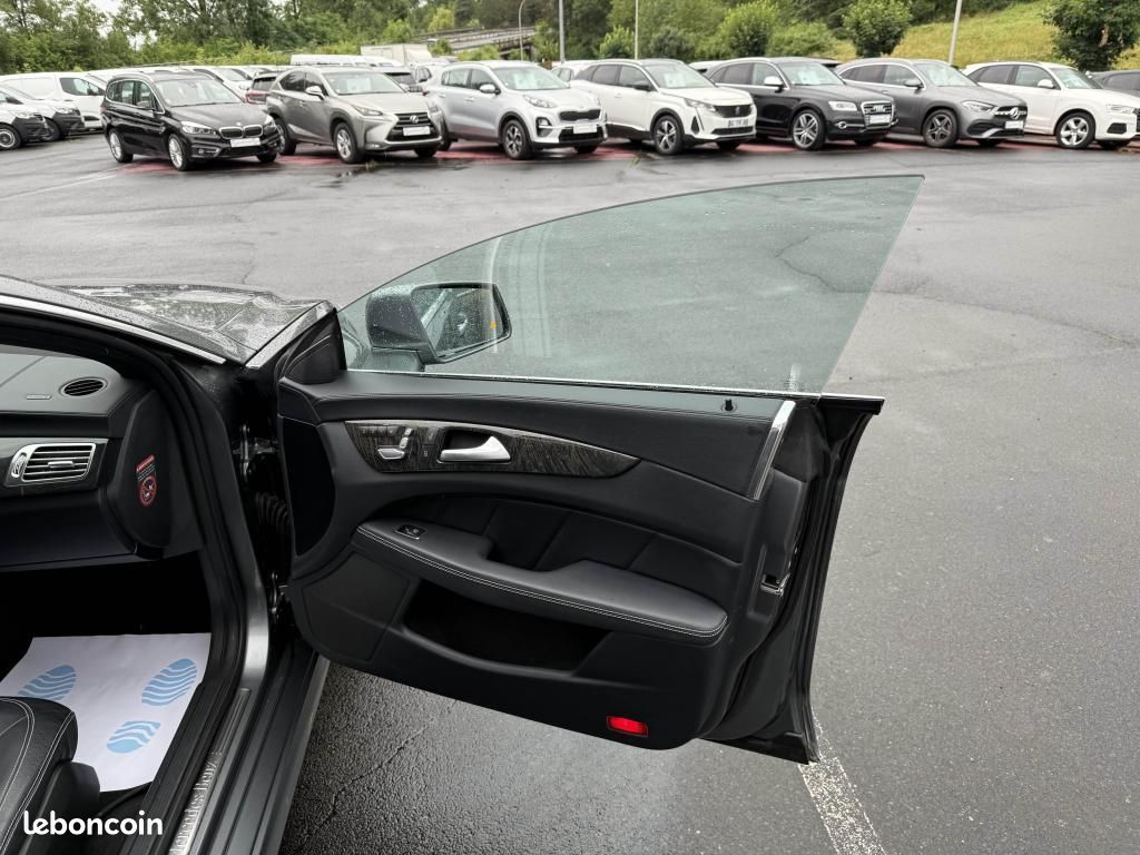 MERCEDES CLS 350 d - BVA 9G-Tronic Plus Sportline 4-Matic - BVA GPS + TOIT OUVRANT + CAMERA AR (image 35)