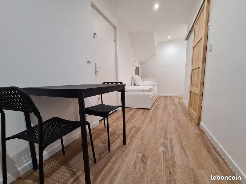 Appartement 1 pièce 17 m² · à Marseille · 17 m² · 590 €/mois