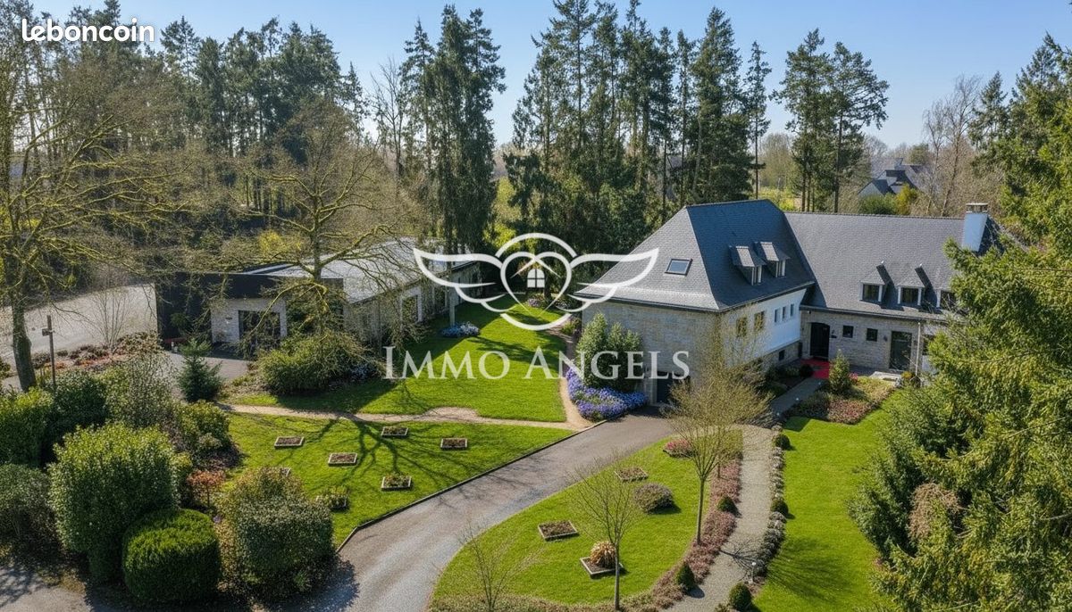 Maison 10 pièces 1078 m² · à Bonchamp-lès-Laval · 1 078 m² · 2 257 000 €