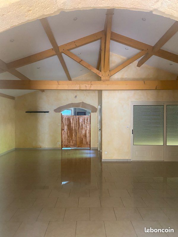 Maison 4 pièces 145 m² · à Chessy · 145 m² · 1 350 €