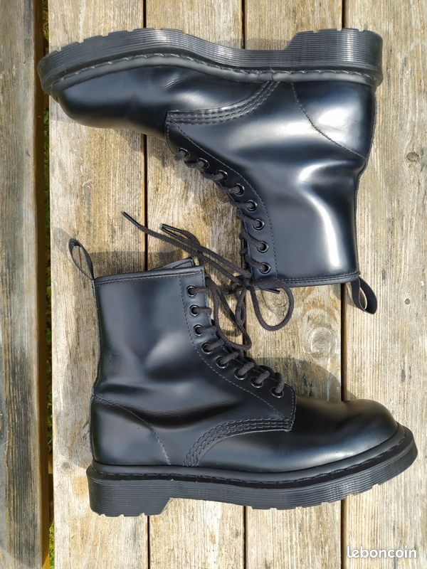 Dr. Martens 1460 Mono (image 2)