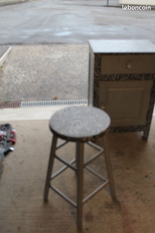 Tabouret (image 1)