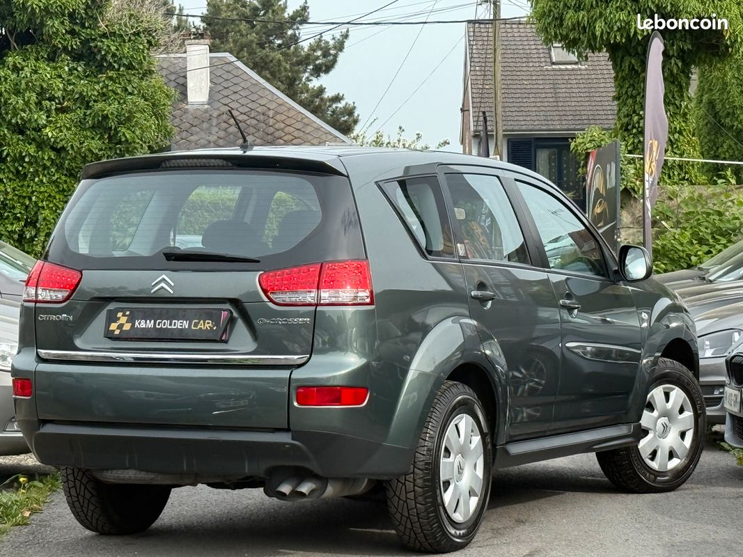 Citroen C-Crosser / 2.2 HDi 156Ch / 4X4 / 5 Places / Clim / Très Propre / 148 407Kms /Carnet D'entretien Complet CITROEN (image 8)