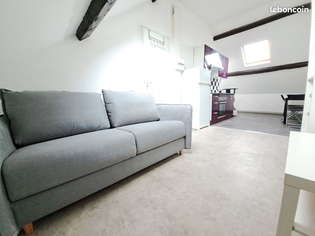 Appartement 1 pièce 35 m² · à Valenciennes · 35 m² · 490 €