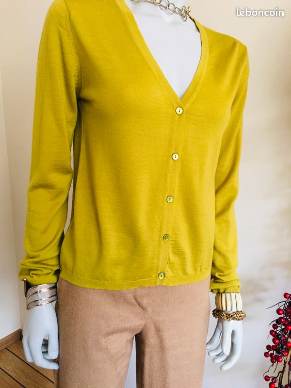 T 38 superbe gilet tout doux vert col en V neuf (image 8)