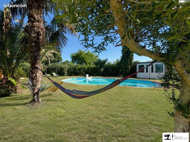 Propriété 6 pièces 145 m²