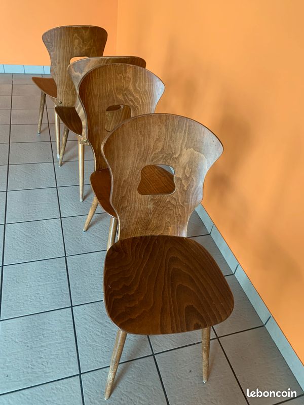 Lot 4 Chaises de Bistrot (image 4)