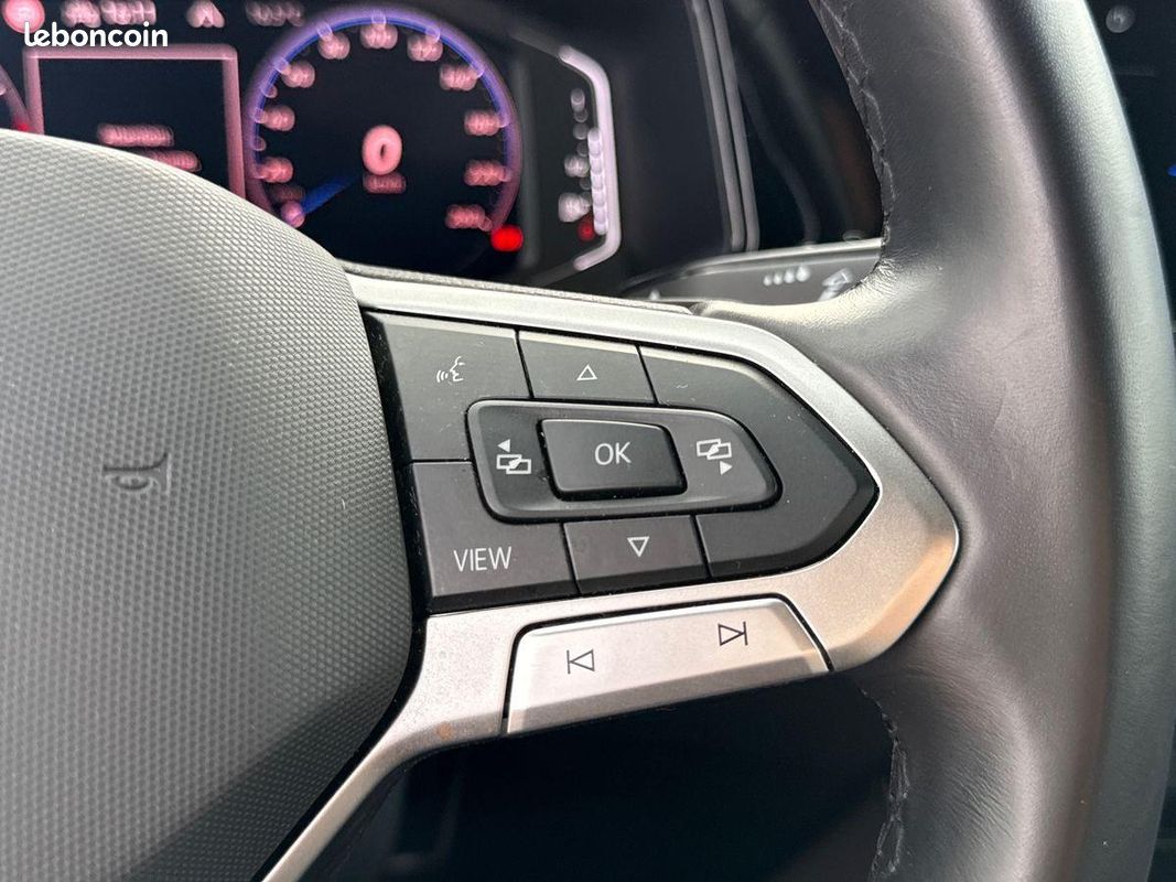 VOLKSWAGEN T-Roc 1.5 TSI EVO 150 Start/Stop DSG7 R-Line (image 25)