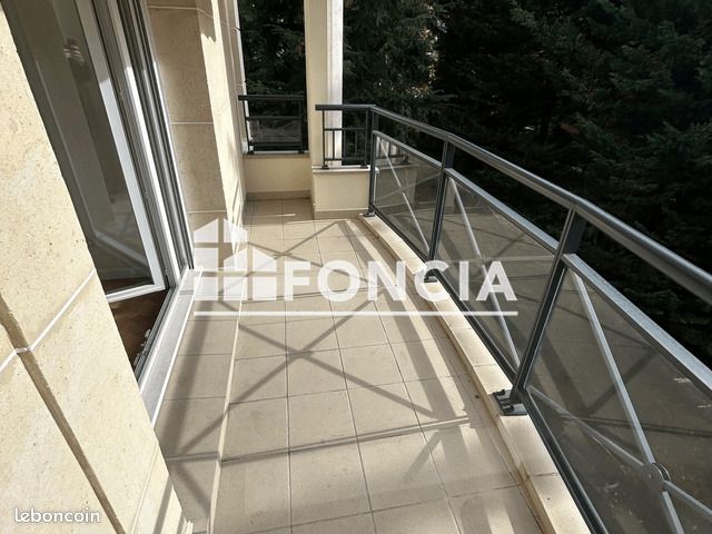 Appartement a louer le plessis-robinson - 3 pièce(s) - 75 m2 - Surfyn