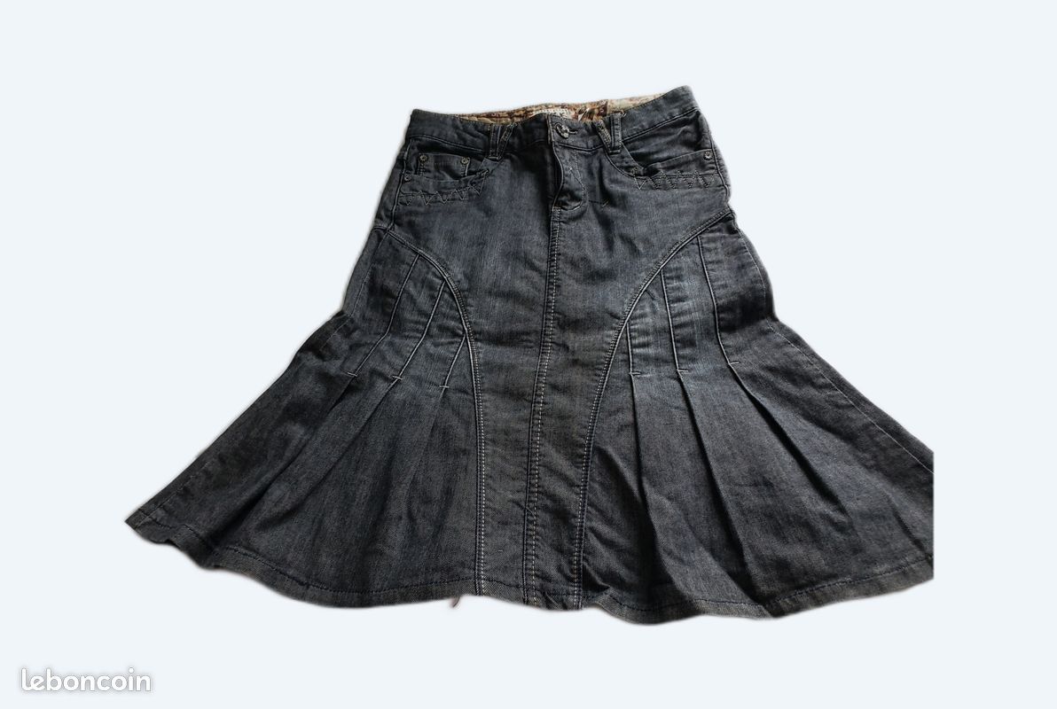 Jupe en jean noir (image 1)