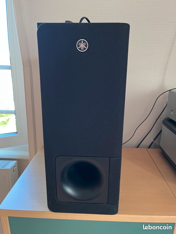Caisson de basses seul Yamaha Yas - 207 (image 1)