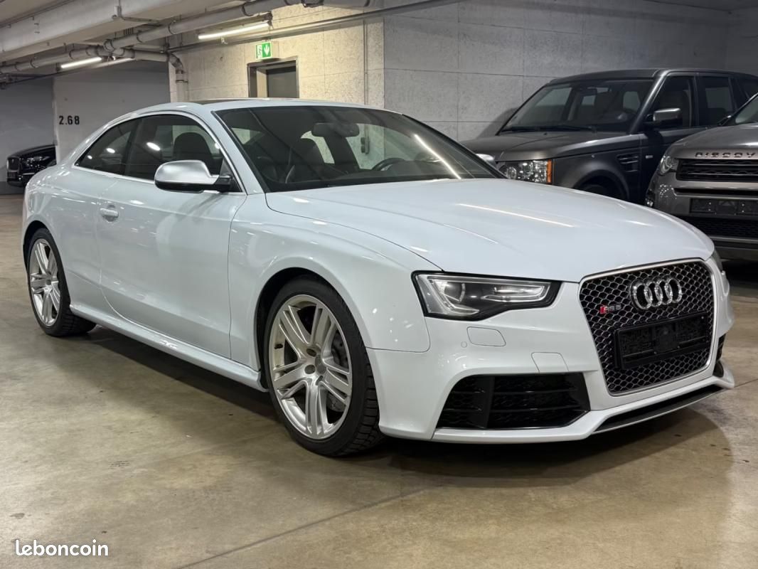 Audi RS5 COUPE 4.2 FSI 450 ch 4X4 BVA - PHARES BI-XENON CAMERA DE RECUL TOIT OUVRANT (image 4)