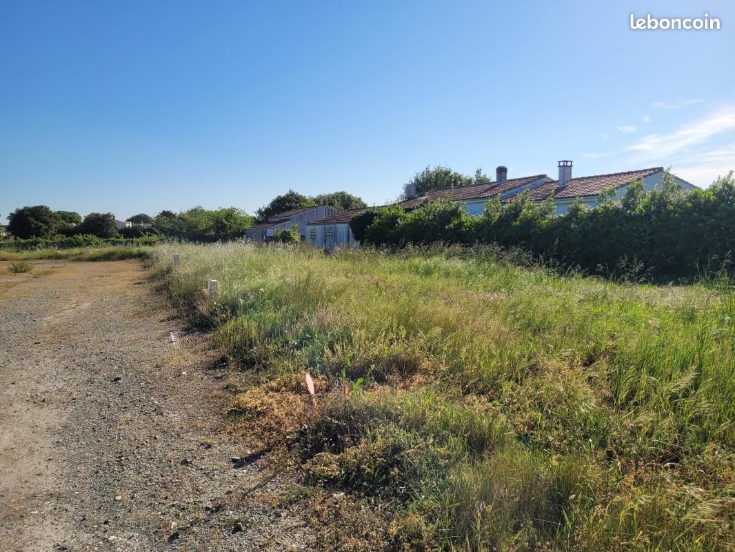 Terrain 156 m² · à Dolus-d'Oléron · 89 000 €