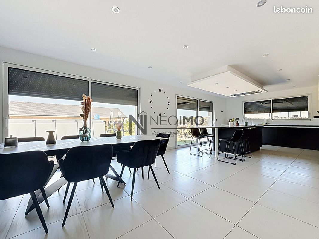 Maison 5 pièces 154 m² · à Neufchâteau · 154 m² · 335 000 €
