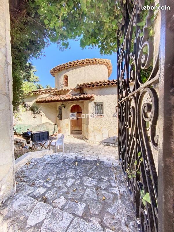 Maison 6 pièces 167 m² · à Nice · 167 m² · 1 099 000 €