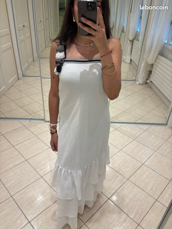 ROBE COP. COPINE 38-40 EUR 35,00 - FR