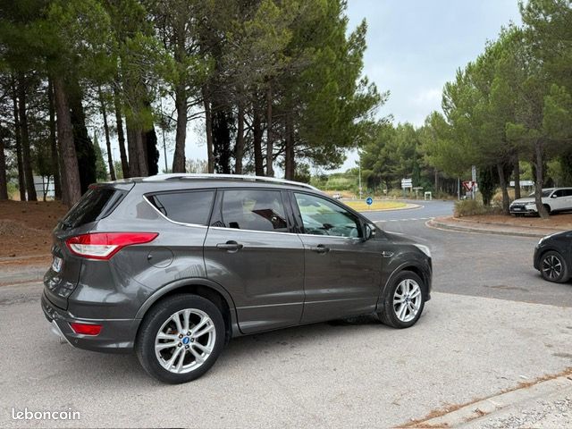 Ford Kuga 2.0 TDCI 180cv 4x4 Sport Platinium Boite Auto 2015 (image 2)