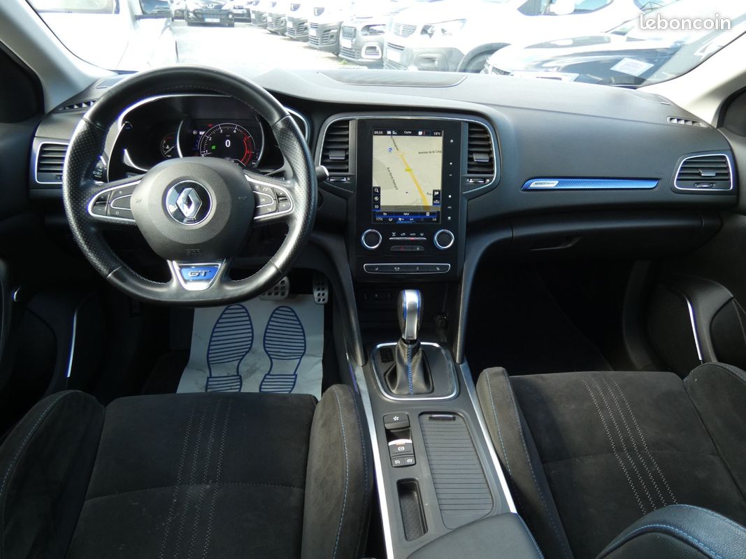 RENAULT MEGANE IV ESTATE dCi 165 Energy EDC GT 4 Control ( Historique dispo ) (image 10)