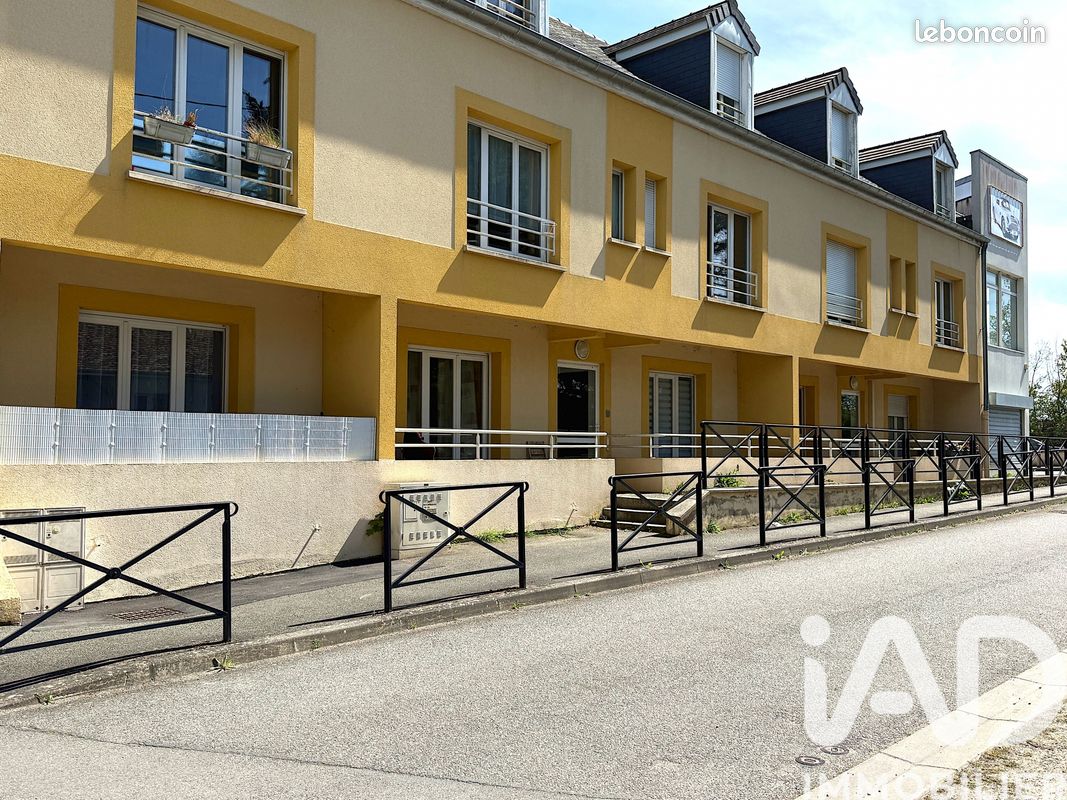 Appartement 3 pièces 60 m² · à Montfort-l'Amaury · 60 m² · 189 000 €