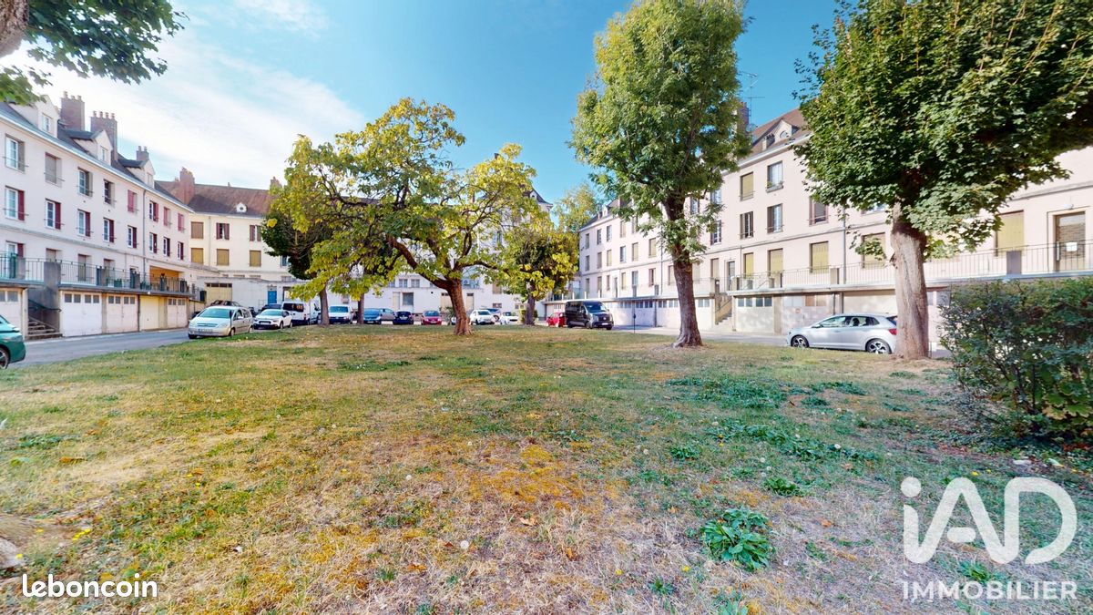 Appartement 5 pièces 100 m² · à Auxerre · 100 m² · 119 000 €