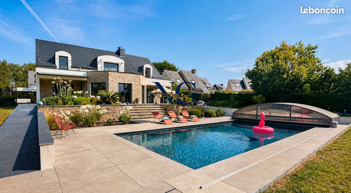Maison 10 pièces 327 m² · à Sarzeau · 327 m² · 2 184 000 €