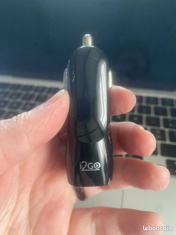 Chargeur pour allume cigare (image 1)